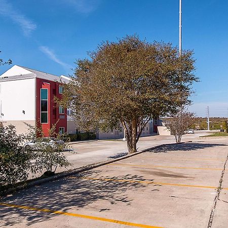 Motel 6-San Antonio, Tx - Downtown - Alamo Dome المظهر الخارجي الصورة