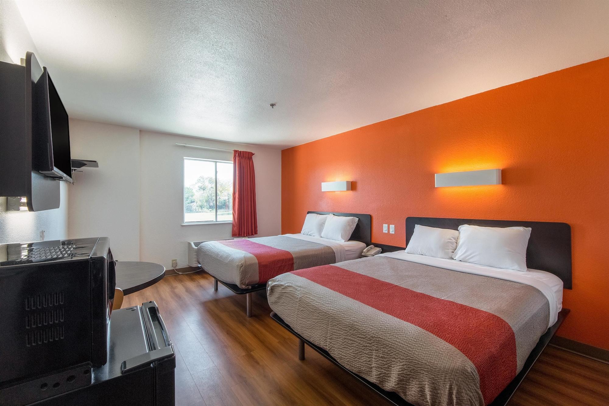 Motel 6-San Antonio, Tx - Downtown - Alamo Dome المظهر الخارجي الصورة