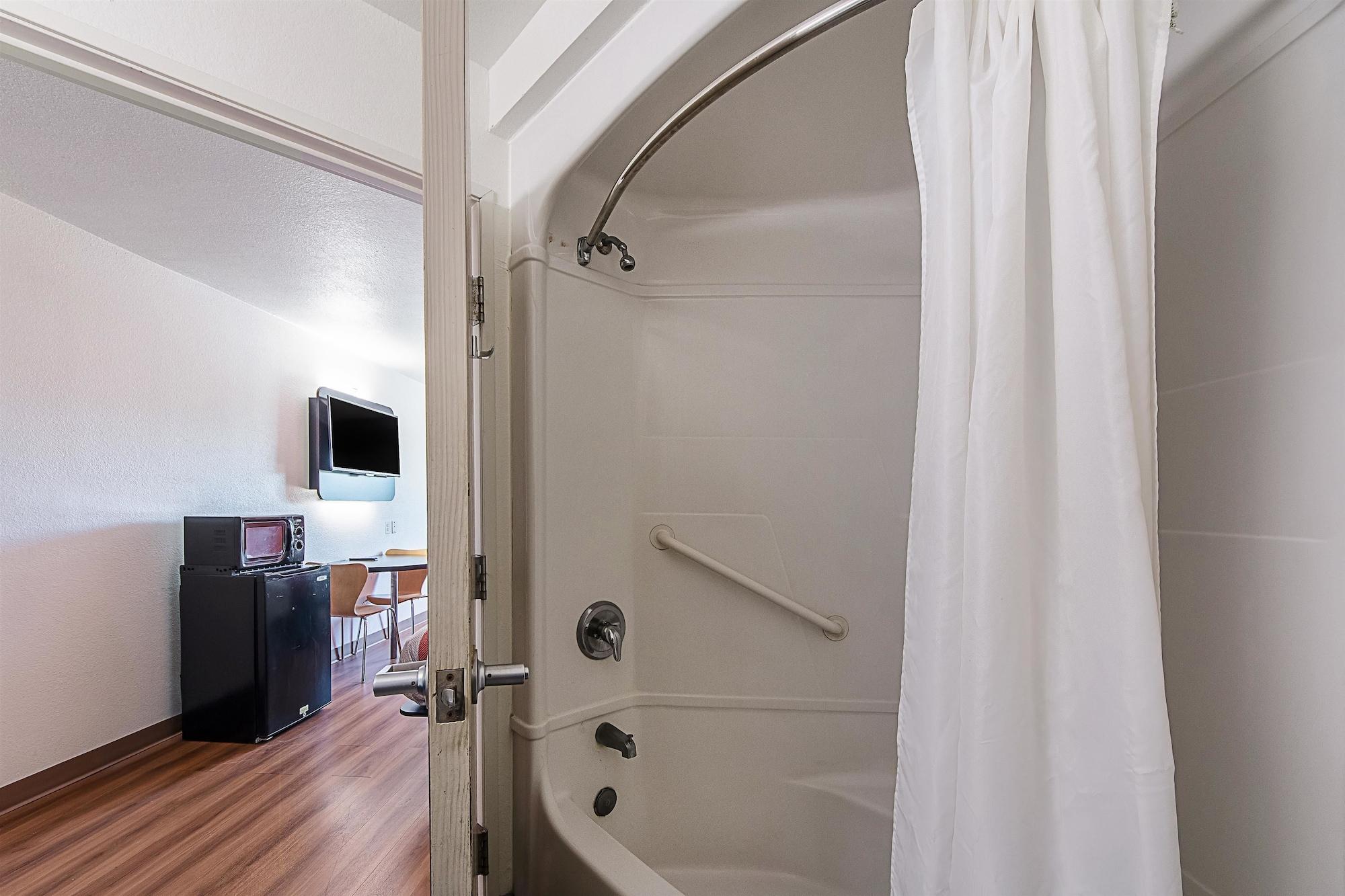 Motel 6-San Antonio, Tx - Downtown - Alamo Dome المظهر الخارجي الصورة