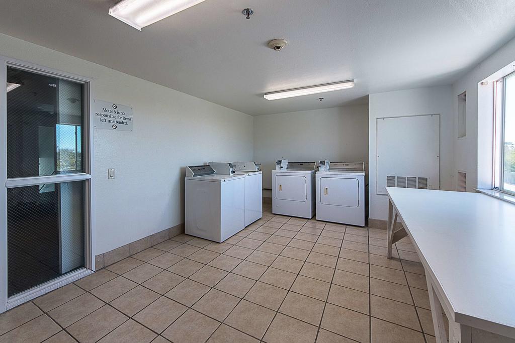 Motel 6-San Antonio, Tx - Downtown - Alamo Dome المظهر الخارجي الصورة