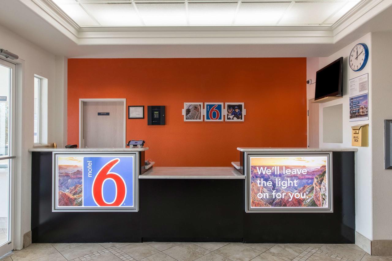Motel 6-San Antonio, Tx - Downtown - Alamo Dome المظهر الخارجي الصورة