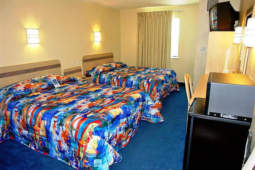 Motel 6-San Antonio, Tx - Downtown - Alamo Dome الغرفة الصورة